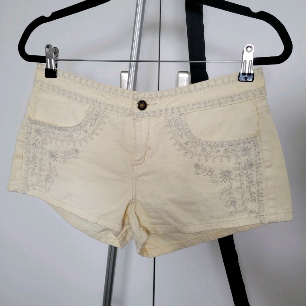 Denim Shorts with embroidered detailing